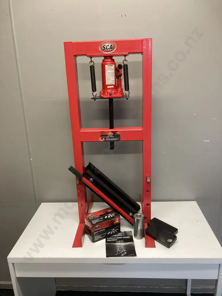 SCA 6000Kg Shop Press With Accessory Kit Image 1++